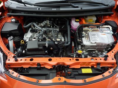 photoman-car-engine-231213_1280.jpg