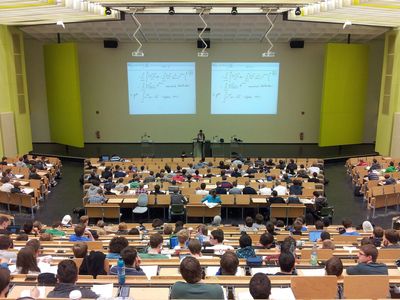 MAug Lecture Sessional.jpg